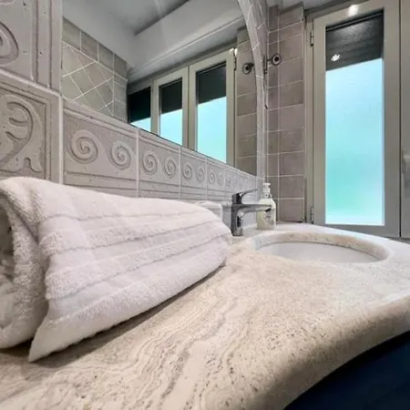 Trastevere Apartment *